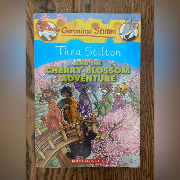 Geronimo Stilton Bundle of Books - Picture 6 of 10